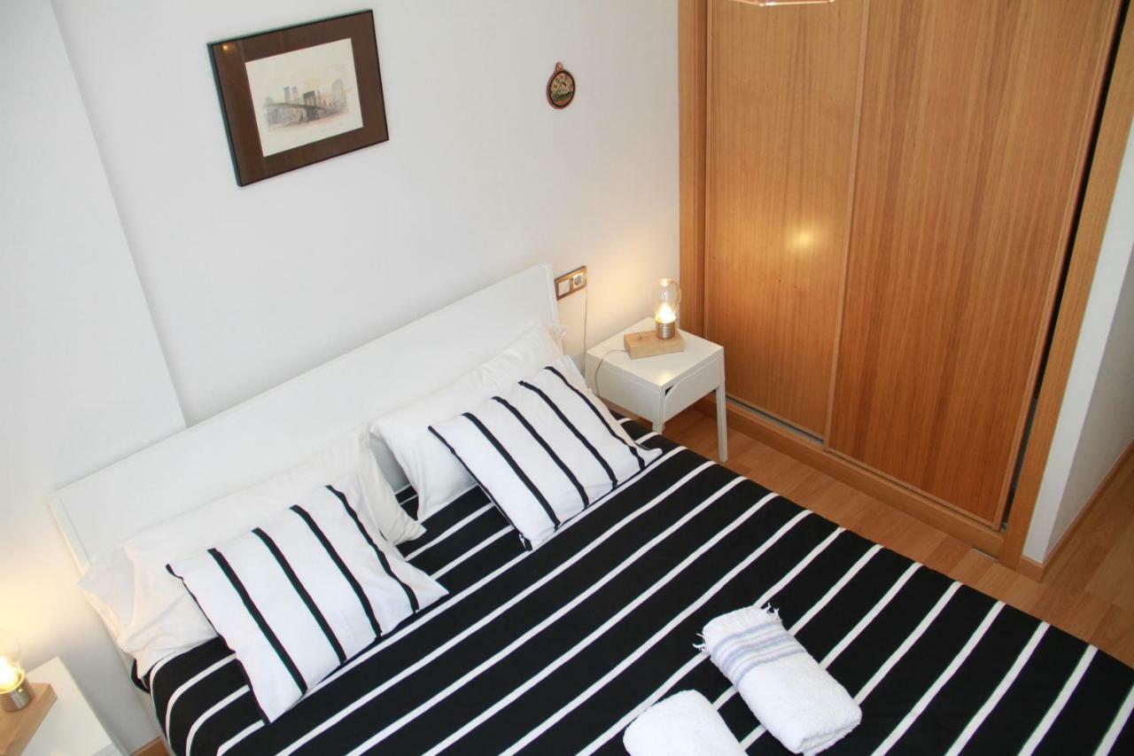 Teatro Cervantes Sigloxxi Apartment Malaga Bagian luar foto